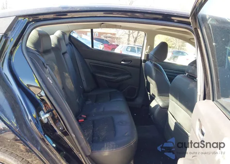 2019 Nissan Altima 2.5 Sr z USA, uszkodzony, nr VIN 1N4BL4CV0KC180277